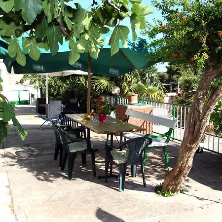 Apartament By The Sea Tisno, Murter - 13588 Tisno
