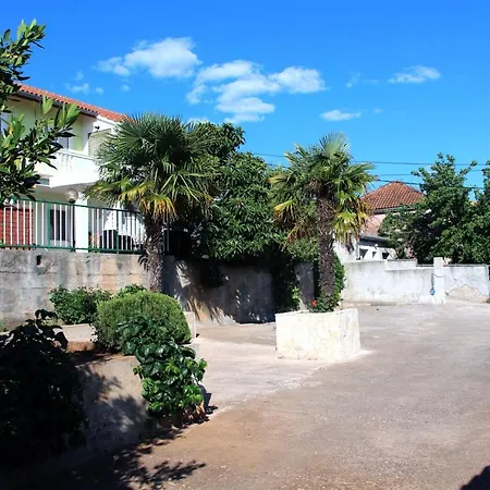Apartament By The Sea Tisno, Murter - 13588 *