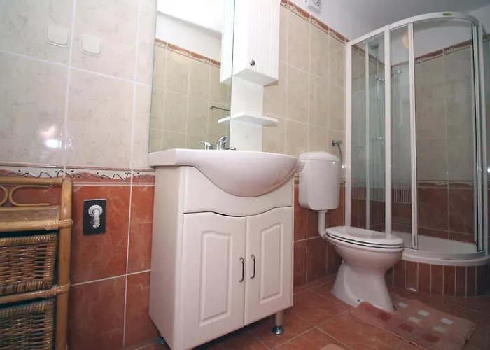 Appartamento By The Sea Tisno, Murter - 13588